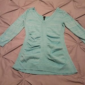 Comfy soft beautiful color EUC maurices top